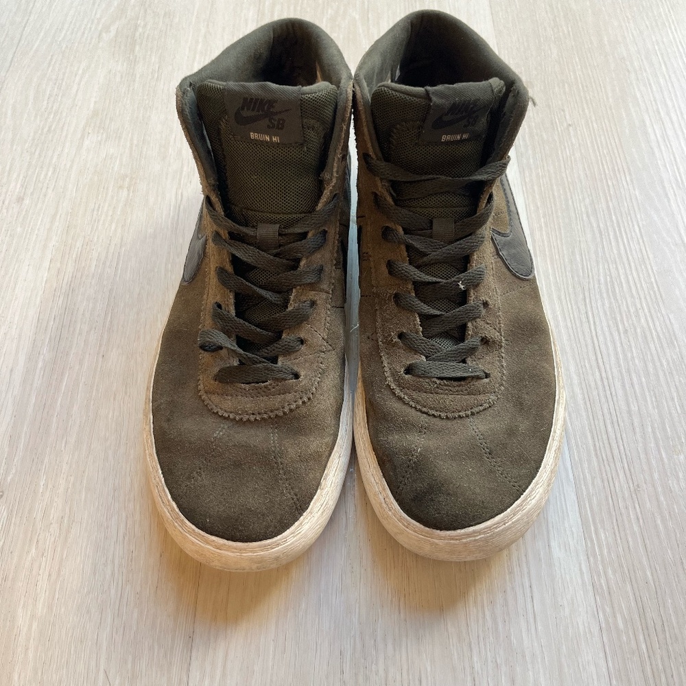 Nike SB Hi Bruin Women's Hightop Sneakers Size 10 - Preowned